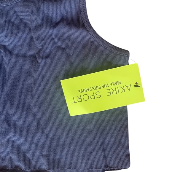 Akire Sport The Perfect Tank Vintage Navy Size Large NWT - Picture 2 of 2